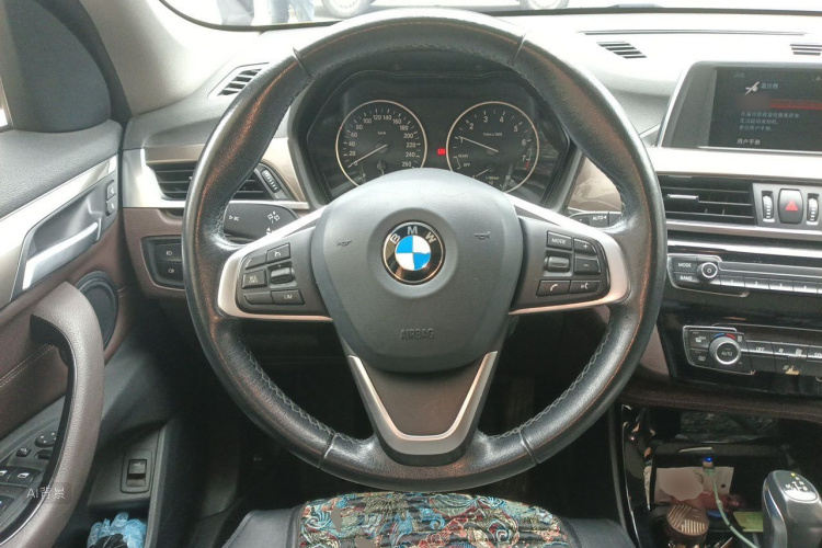 BMW X1 2018 #12 BMW X1 2018 car image #12