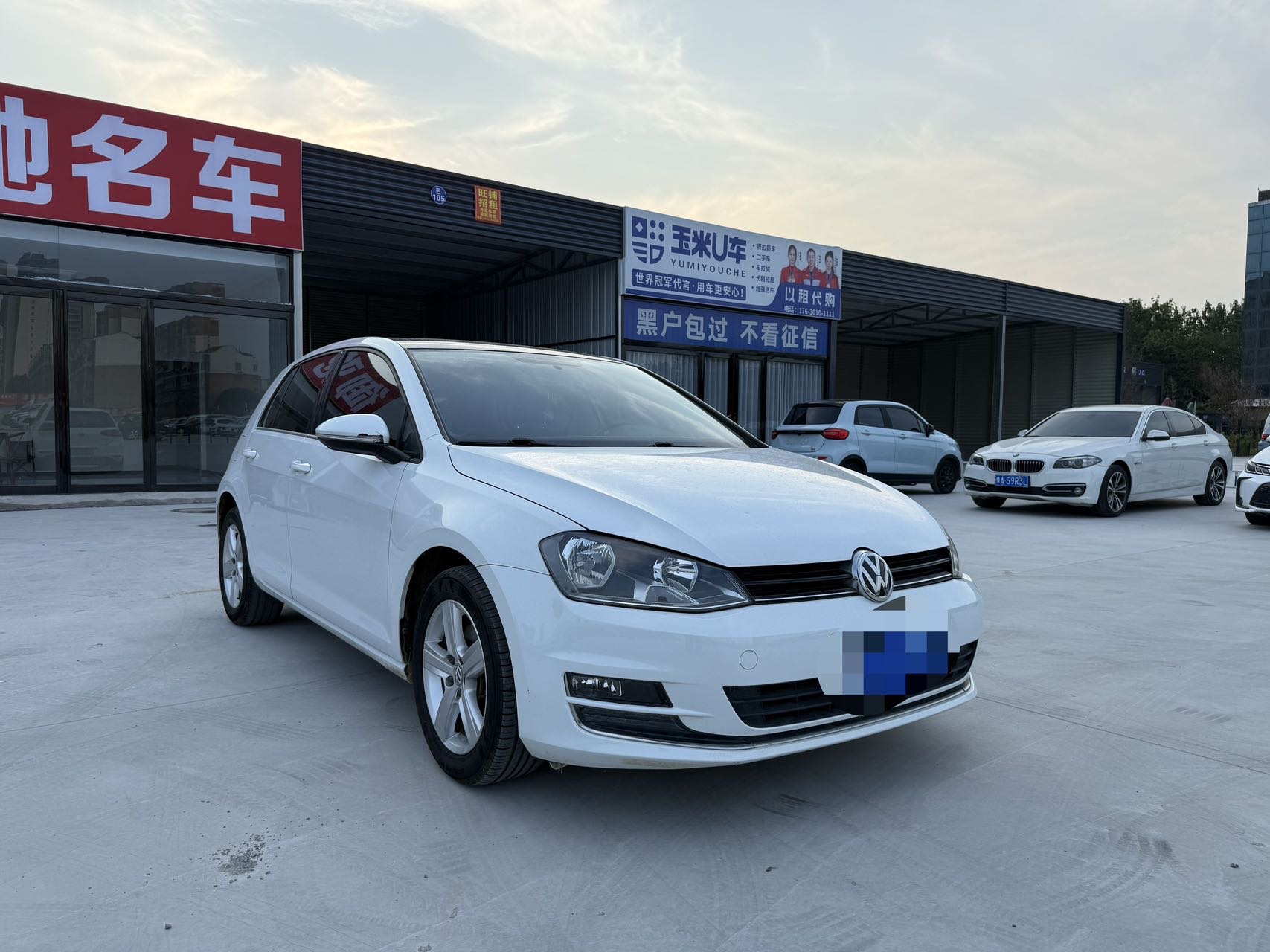 Volkswagen Golf 2016 car image #3