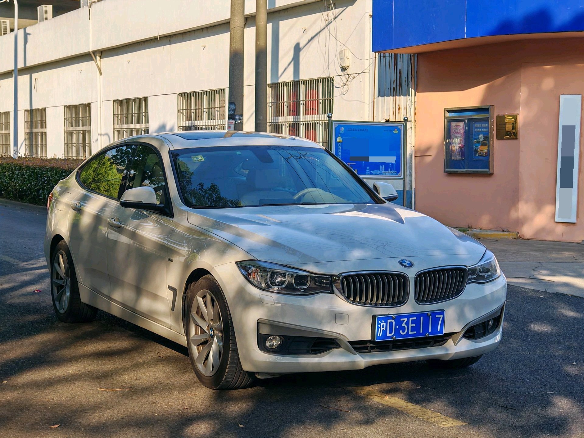 BMW 3 Series GT 2014 car image #2