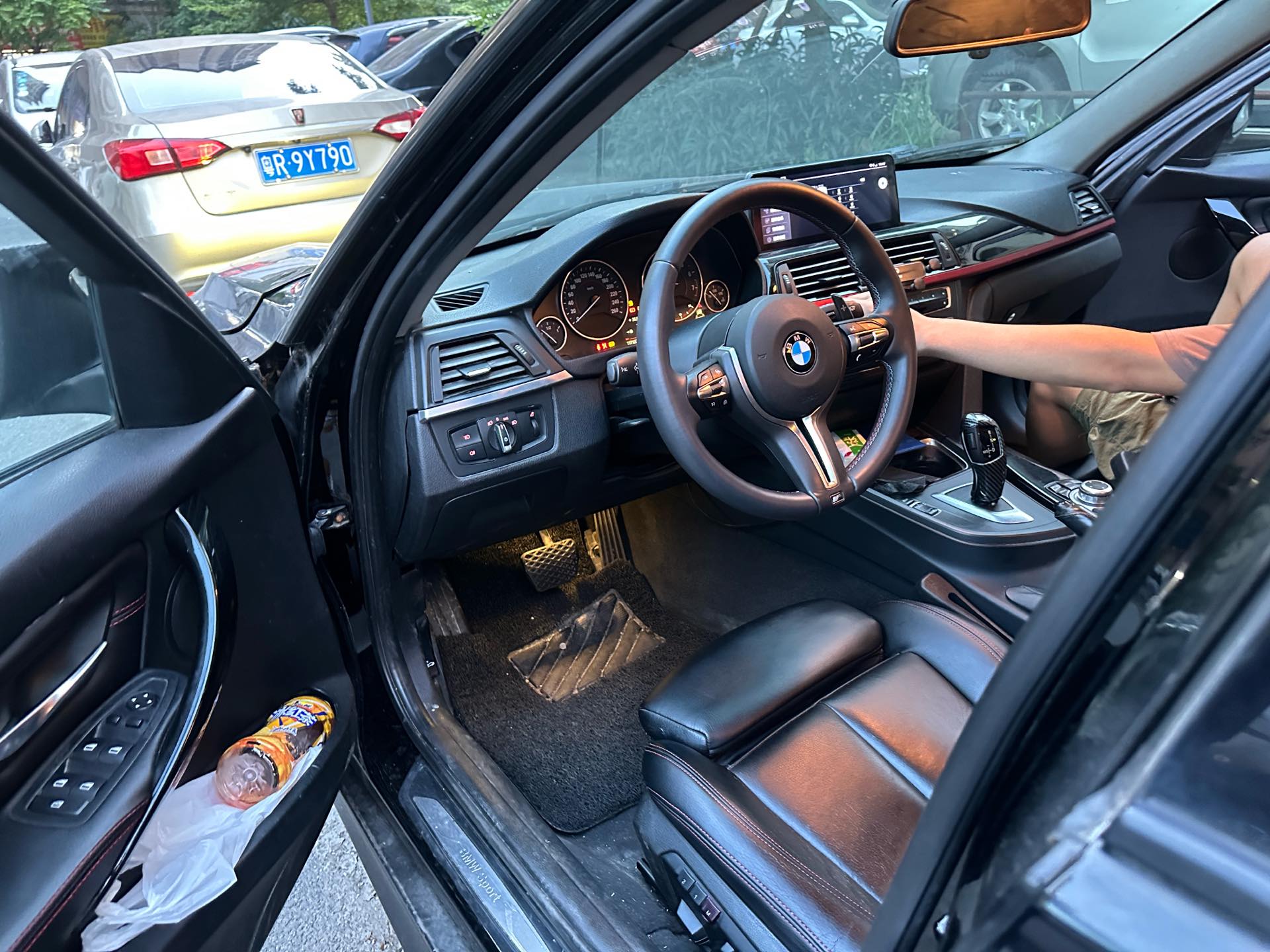 BMW 3 Series (Imported) 2012 car image #7