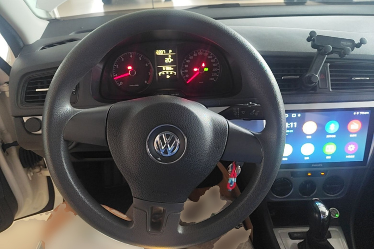 Volkswagen Lavida 2015 car image #11