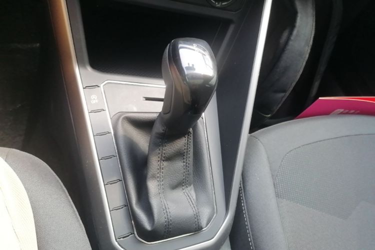 Volkswagen Polo 2019 #14 Volkswagen Polo 2019 car image #14