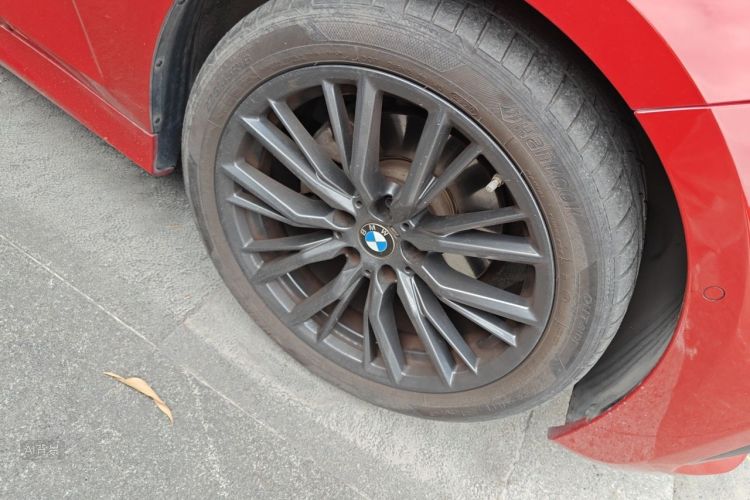 BMW 3 Series 2020 #9 BMW 3 Series 2020 car image #9