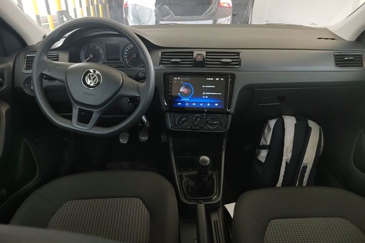 Volkswagen Santana 2021 car image #10