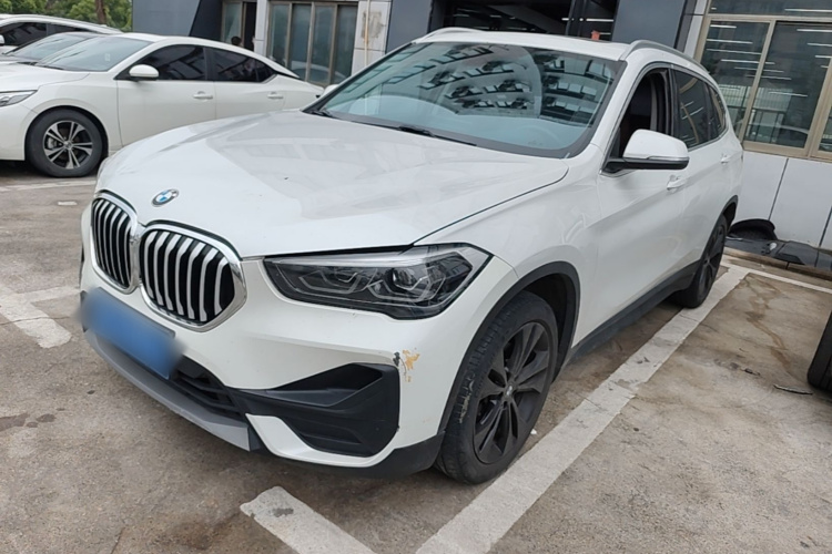 BMW X1 2022 #2 BMW X1 2022 car image #2