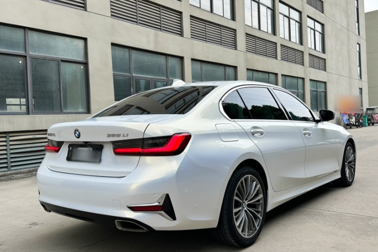 BMW 3 Series 2020 #8 BMW 3 Series 2020 car image #8