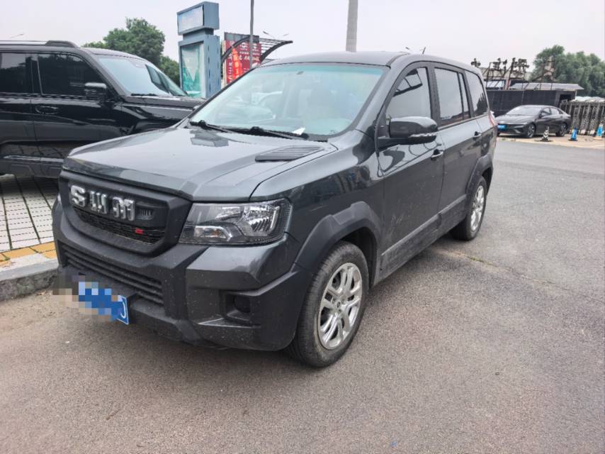 SWM Tiger 2023 SWM Tiger 2023 汽车图片
