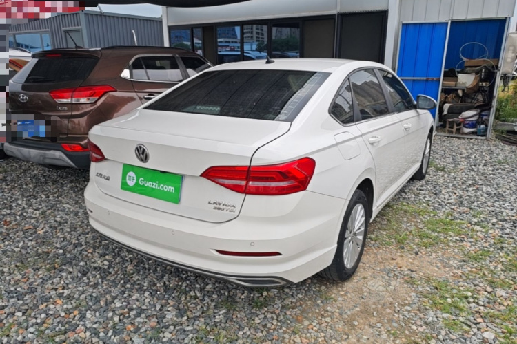 Volkswagen Lavida 2020 car image #7