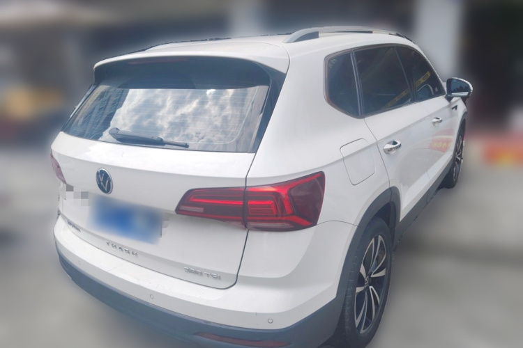 Volkswagen Tharu 2023 car image #5