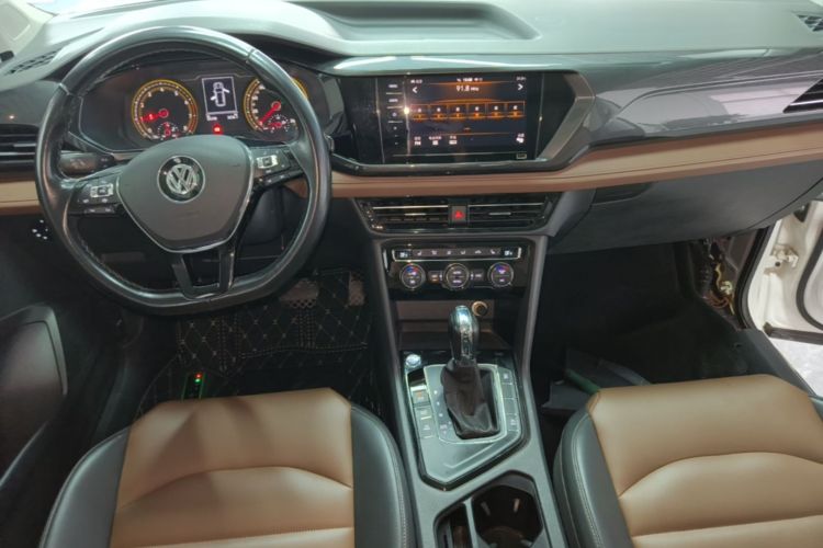 Volkswagen Tharu 2020 #11 Volkswagen Tharu 2020 car image #11