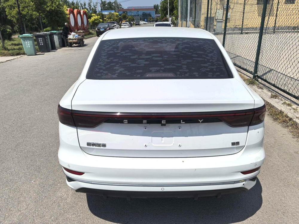 GEELY Emgrand 2021 car image #5