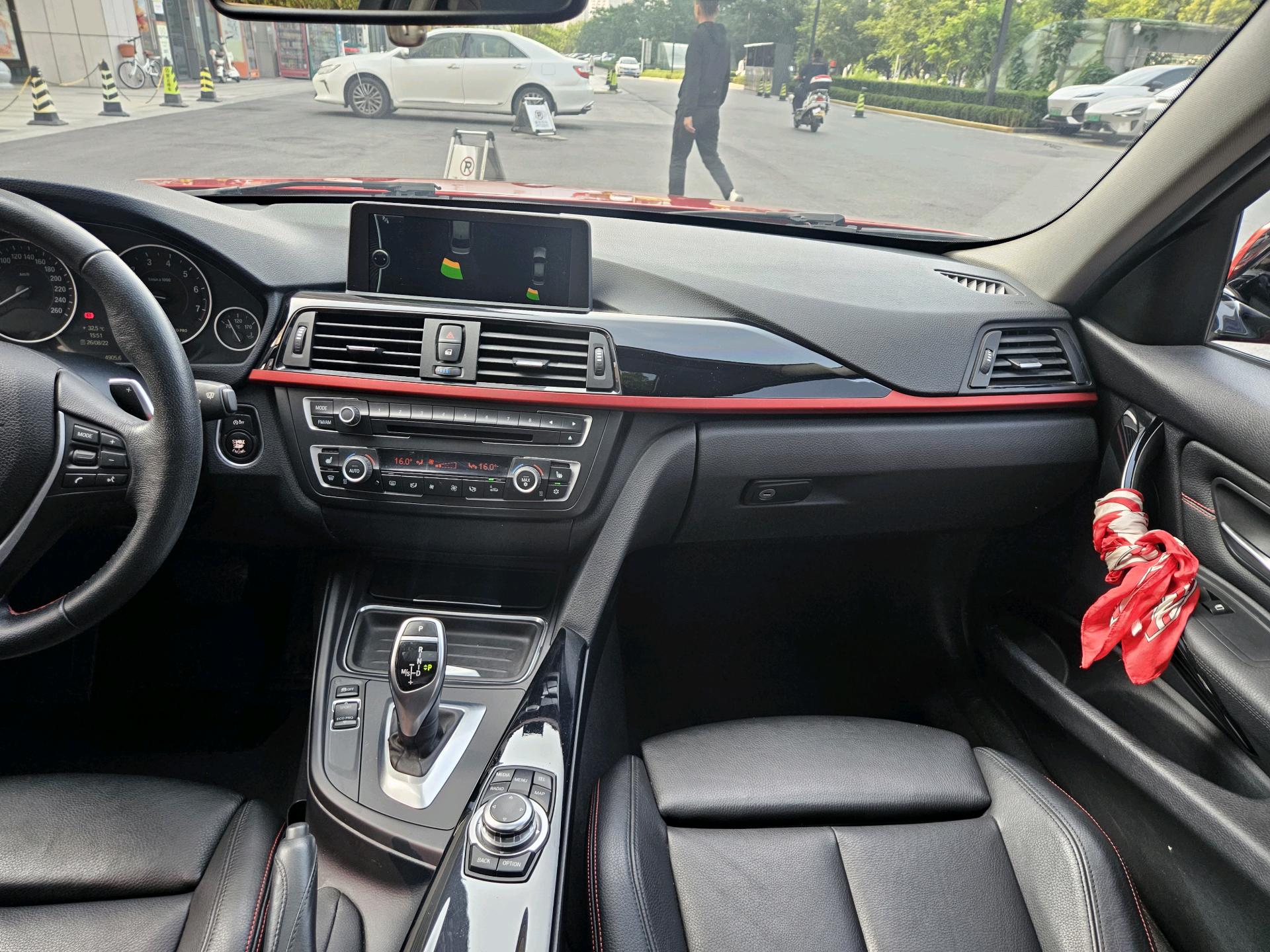 BMW 3 Series (Imported) 2013 car image #15