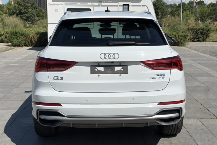 Audi Q3 2023 #6 Audi Q3 2023 car image #6
