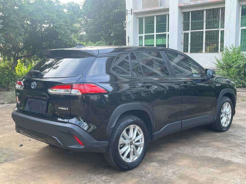 Toyota Corolla Cross 2024 immagine di auto #6