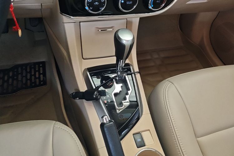 2015 immagine di auto #14