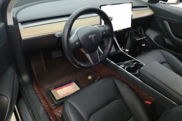 Tesla Model 3 2020 #10 Tesla Model 3 2020 car image #10