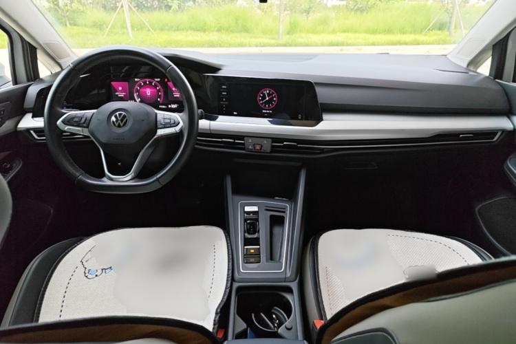 Volkswagen Golf 2021 #10 Volkswagen Golf 2021 car image #10