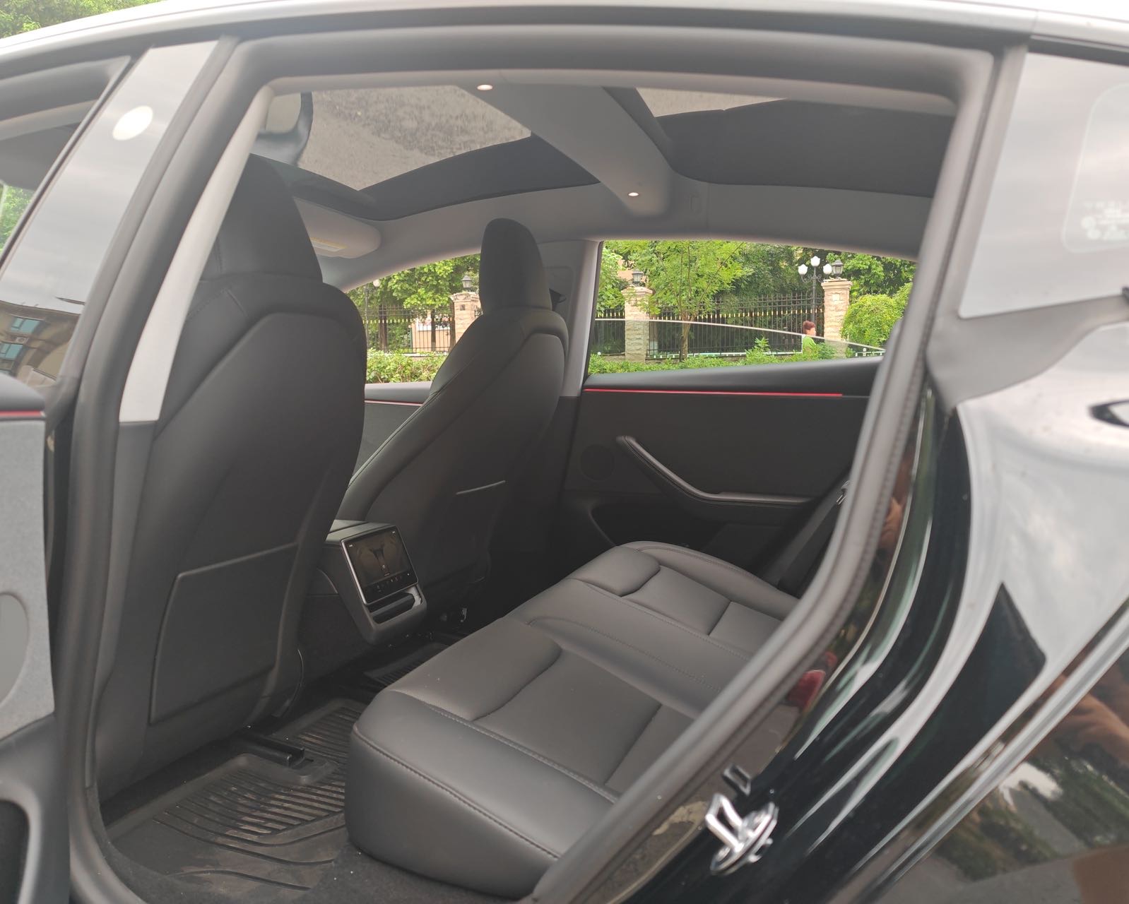 Tesla Model 3 2026 #4 Tesla Model 3 2026 car image #4