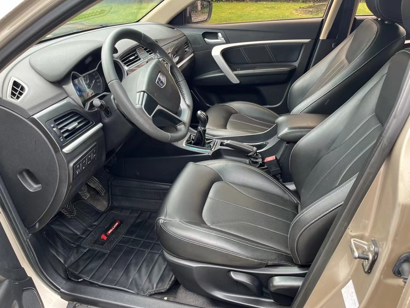GEELY Emgrand 2017 car image #3