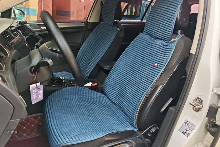 Volkswagen Golf 2018 car image #18