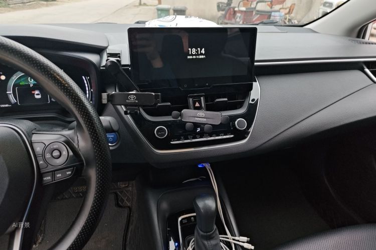Toyota Corolla 2023 car image #10