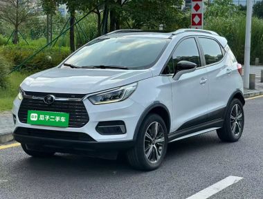 BYD Yuan New Energy 2019 BYD Yuan New Energy 2019 car image
