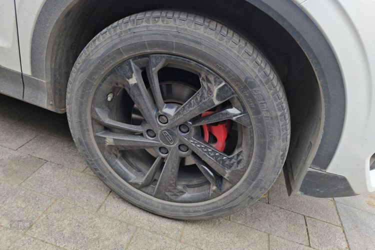 GEELY Coolray 2022 car image #9