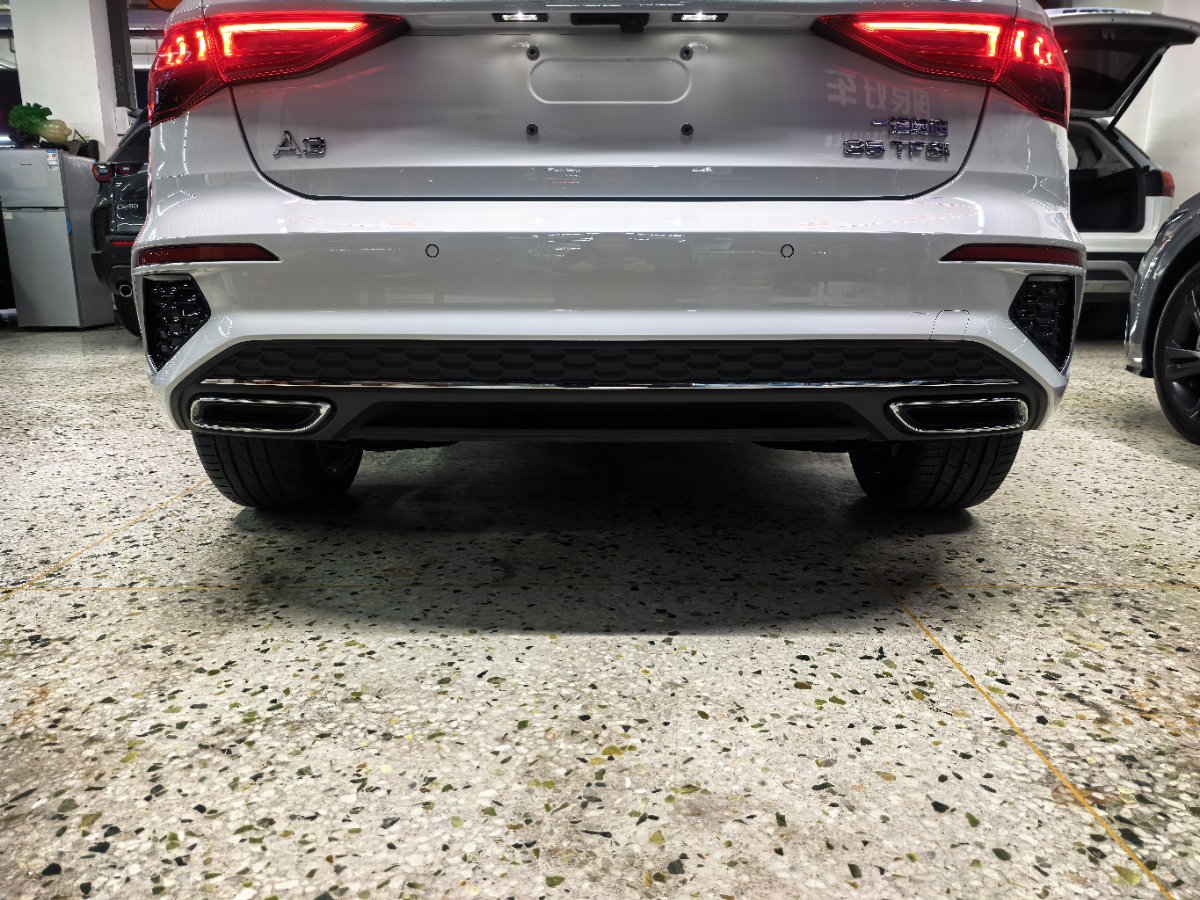 Audi A3 2023 car image #10