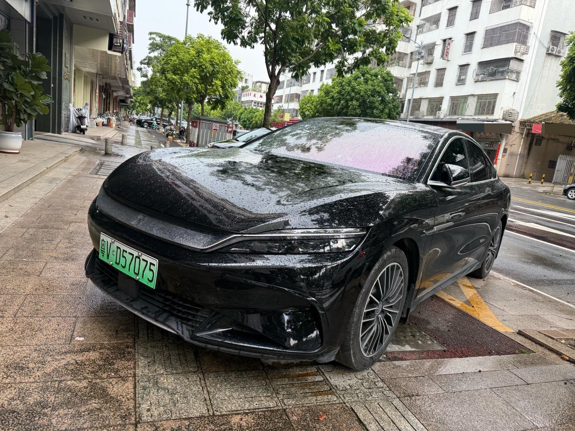 BYD Han 2023 BYD Han 2023 car image