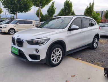BMW X1 2018 BMW X1 2018 car image