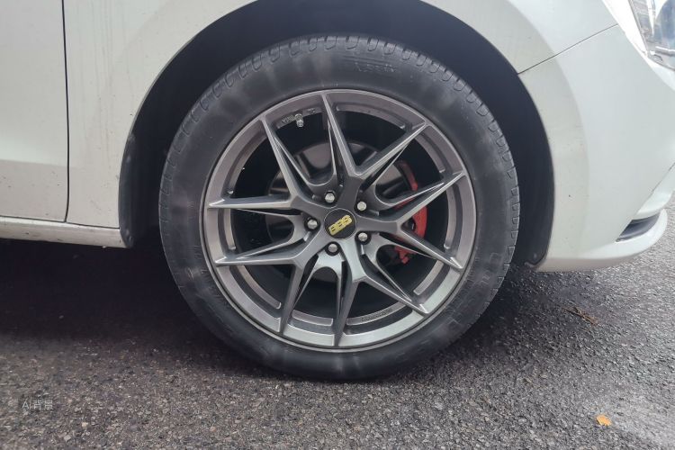 Volkswagen Bora 2018 car image #9