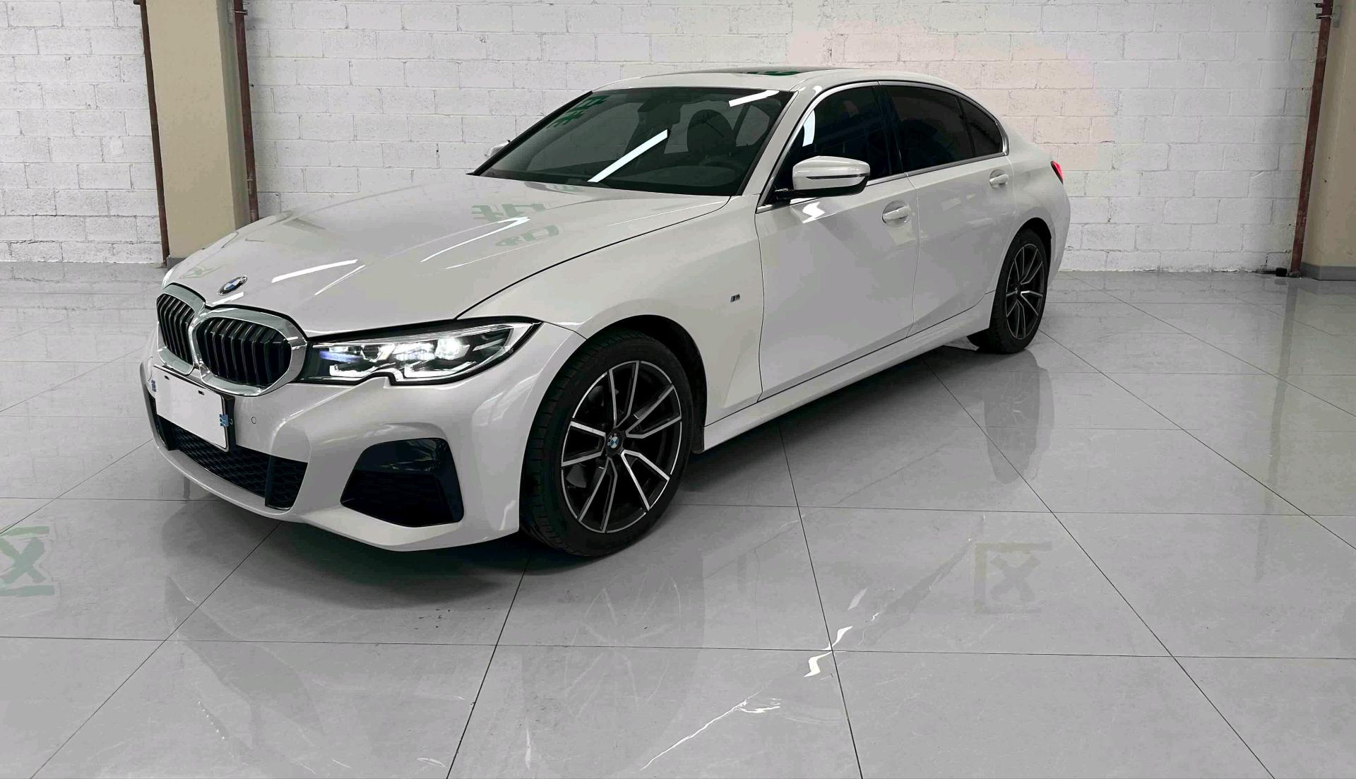 BMW 3 Series 2022 BMW 3 Series 2022 car image