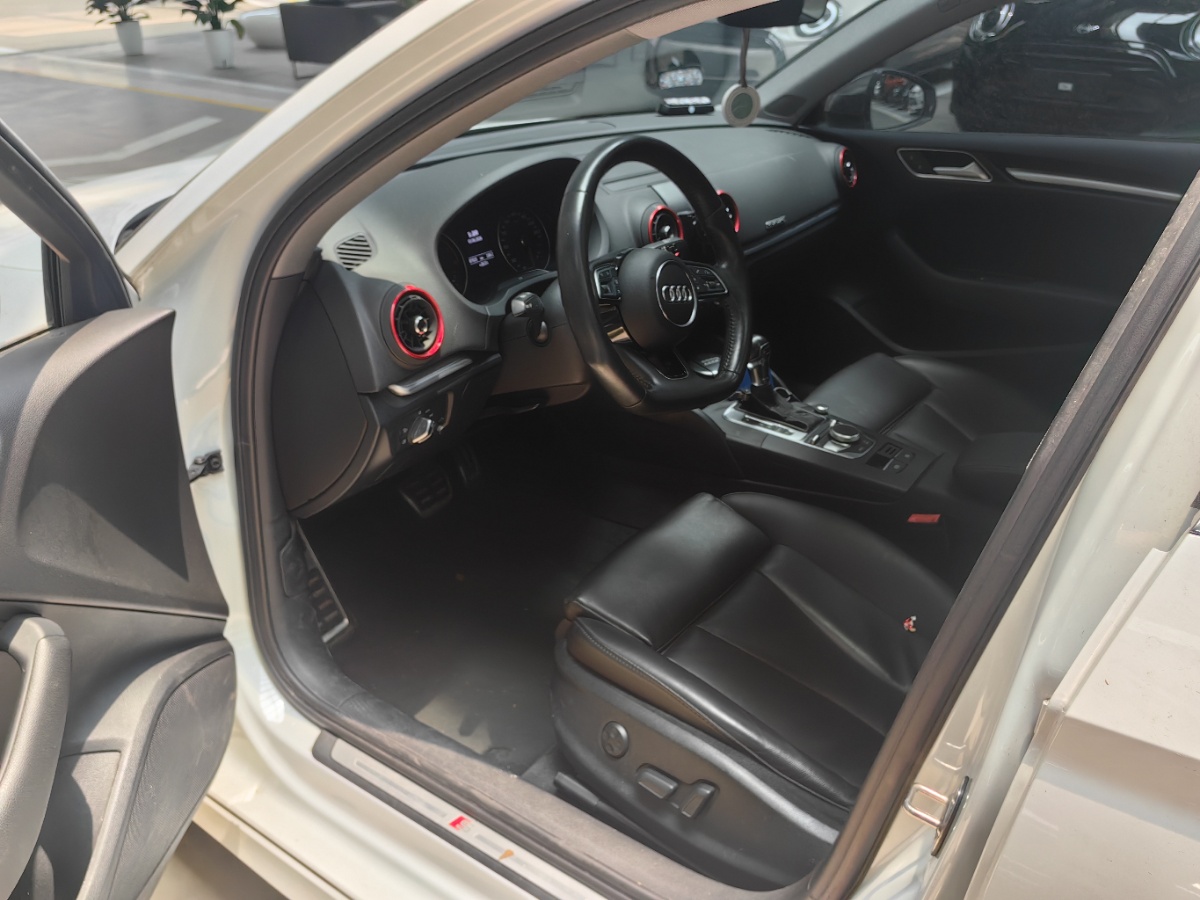 Audi A3 2019 #6 Audi A3 2019 car image #6