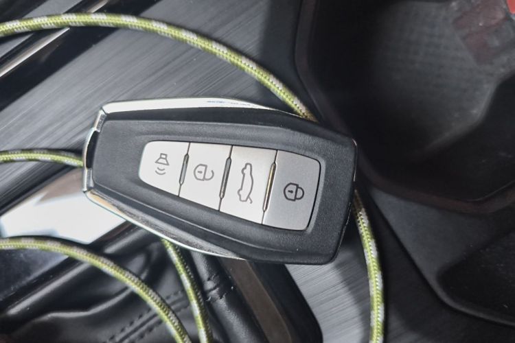 GEELY Vision X6 2022 car image #11