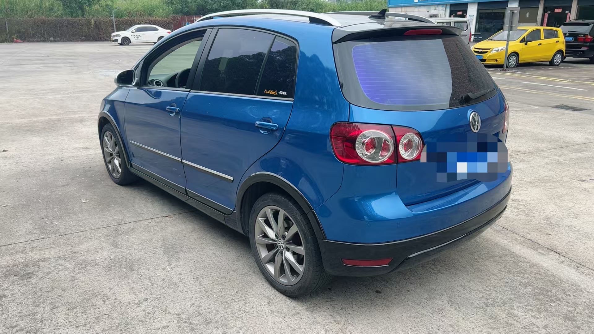 Volkswagen Golf (Imported) 2013 car image #2