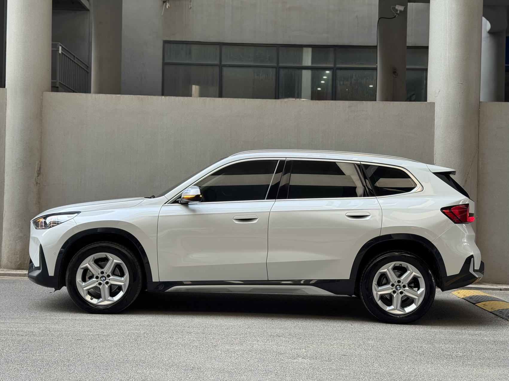 BMW X1 2023 imagem de carro #3