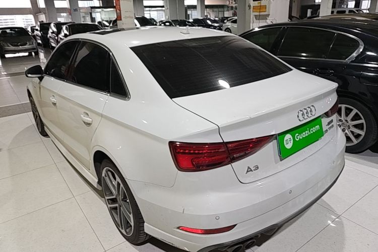 Audi A3 2018 immagine di auto #5