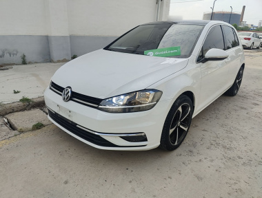 Volkswagen Golf 2018 car image 