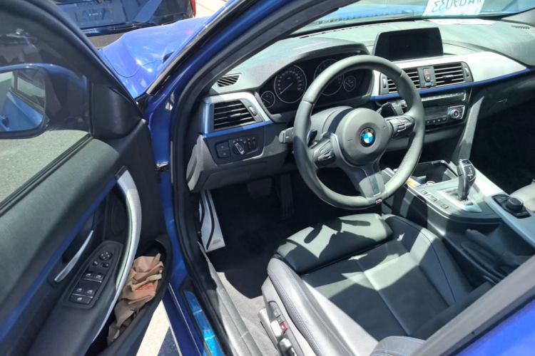 BMW 3 Series 2018 #16 BMW 3 Series 2018 car image #16