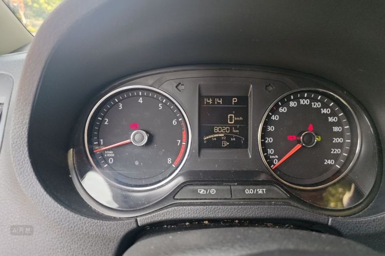 Volkswagen Polo 2017 car image #14