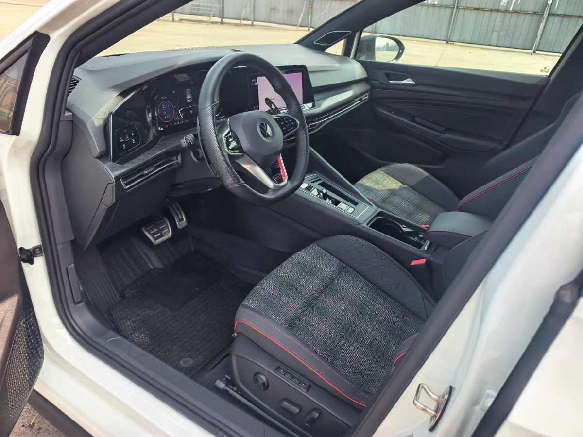 Volkswagen GolfGTI 2023 #7 Volkswagen GolfGTI 2023 car image #7