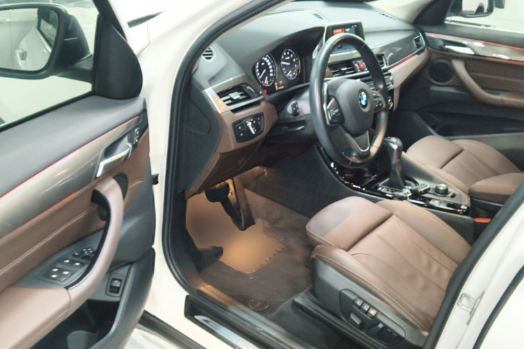 BMW X1 2018 #12 BMW X1 2018 car image #12