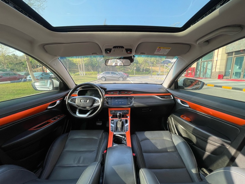 GEELY Emgrand 2019 car image #9