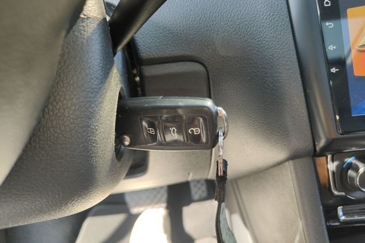 Volkswagen Polo 2016 #9 Volkswagen Polo 2016 car image #9