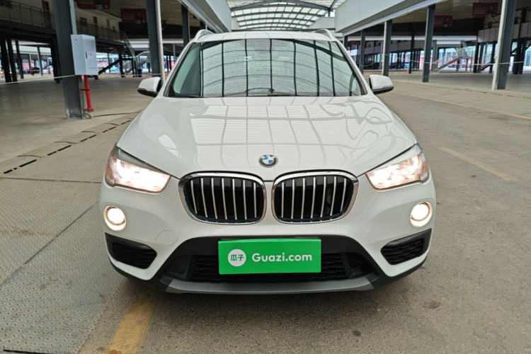 BMW X1 2019 #3 BMW X1 2019 car image #3