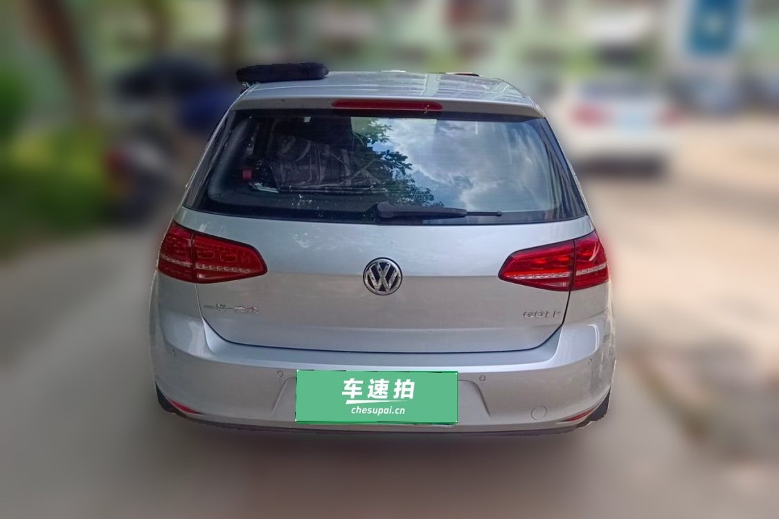 Volkswagen Golf 2015 car image #6
