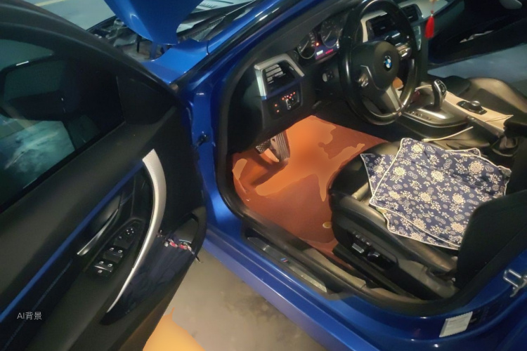 BMW 3 Series 2019 immagine di auto #18