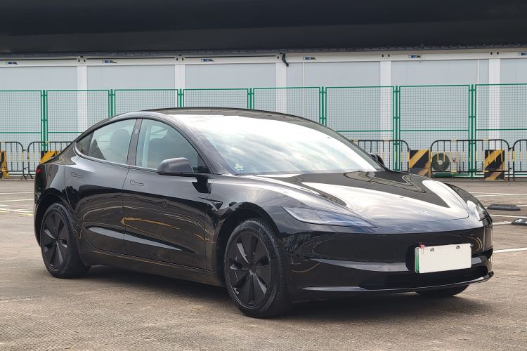 Tesla Model 3 2024 #4 Tesla Model 3 2024 car image #4