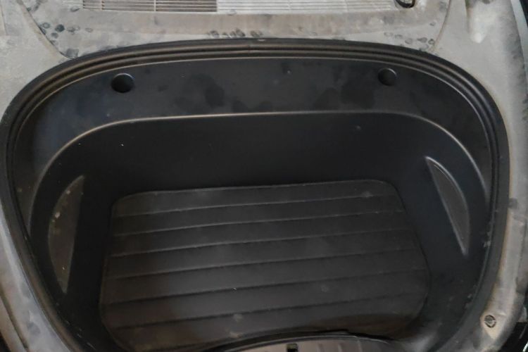 Tesla Model 3 2022 car image #18