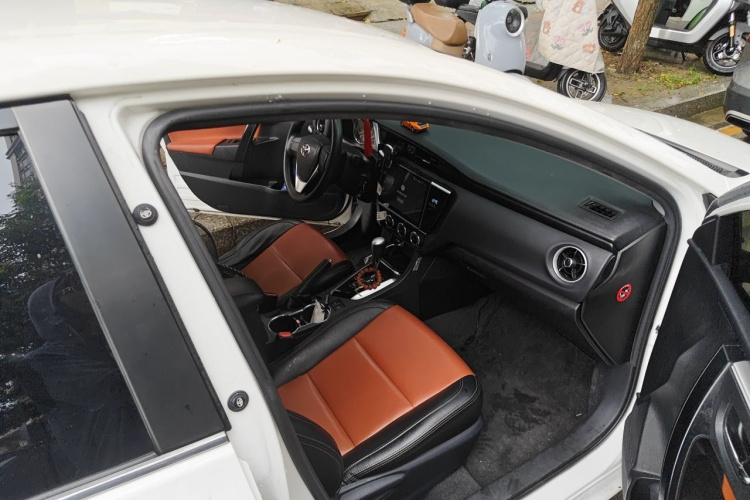 Toyota Corolla 2017 #27 Toyota Corolla 2017 car image #27